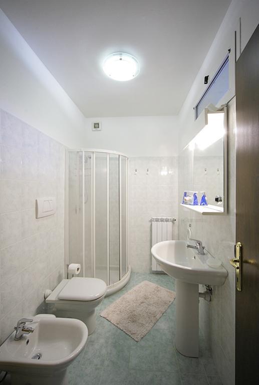 Camping Residence & Lodge Orchidea Baveno Habitación foto